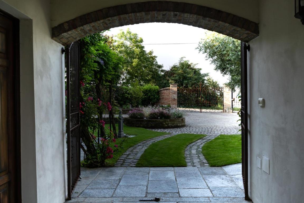 Villa Annunziata 코스티글리올레 다스티 외부 사진